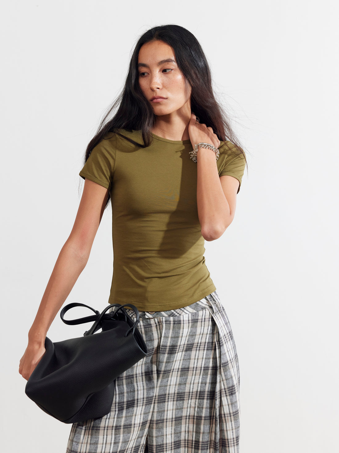 Dpercent 25SS Front shoulder basic all-purpose short round-neck slim-fit   T-shirt