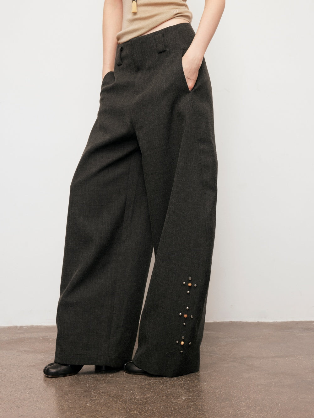 Loose-fit suit pants