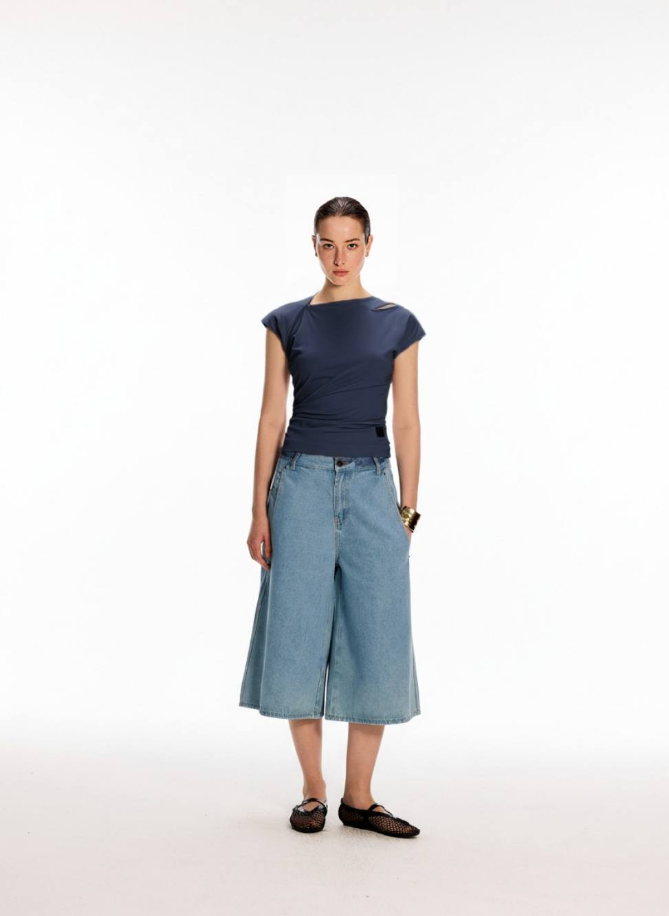 Asymmetric Shoulder Cutout Short Sleeve Top