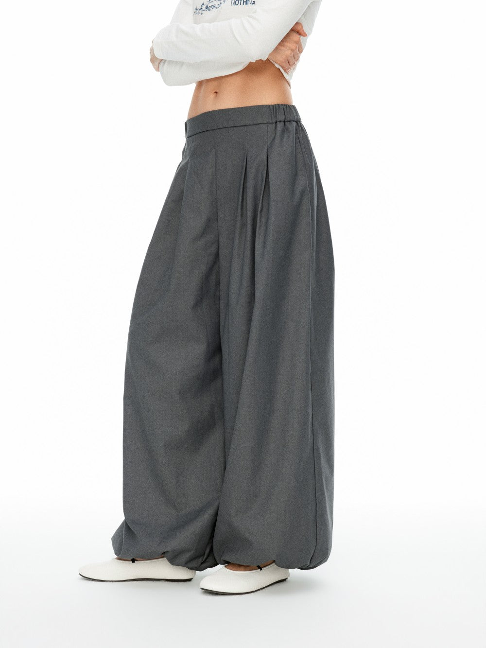 Oversized Balloon Cargo Pants