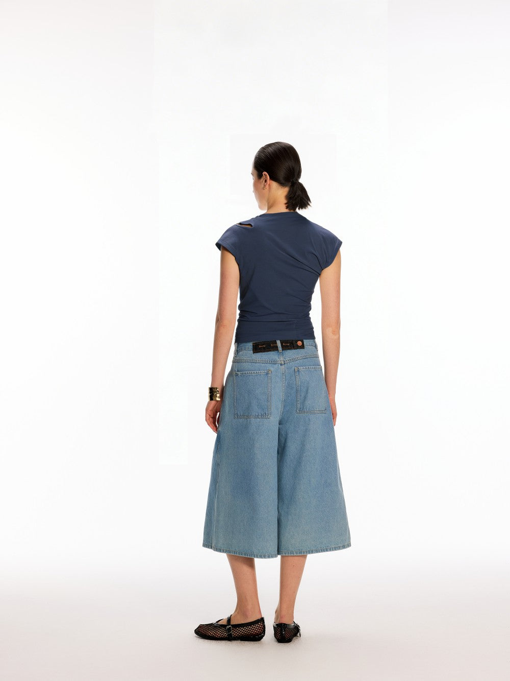 Asymmetric Shoulder Cutout Short Sleeve Top